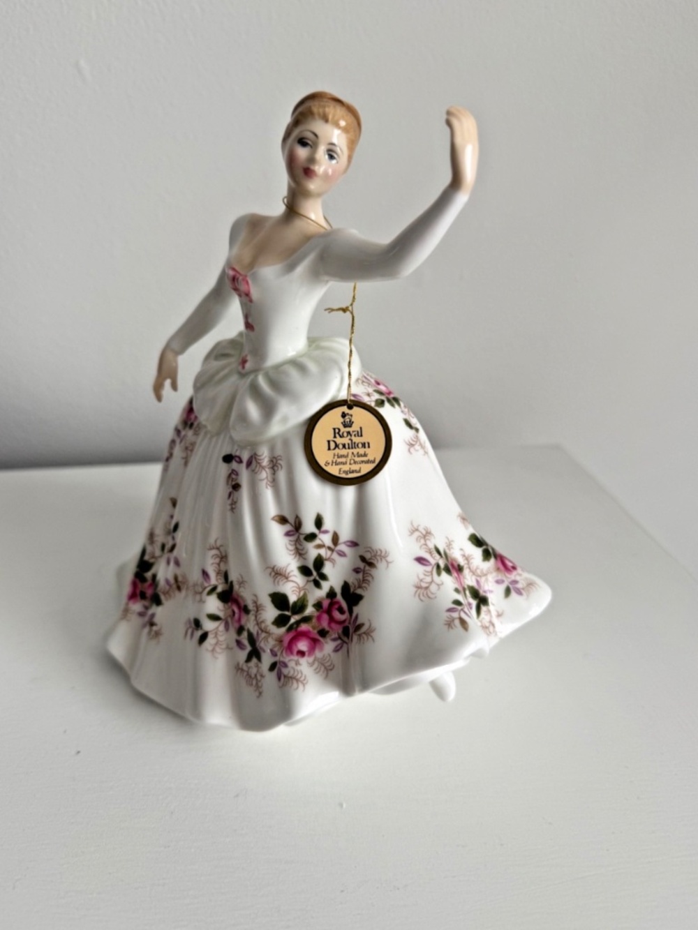 Used Royal Doulton Shirley HN2702 figurine with Tag